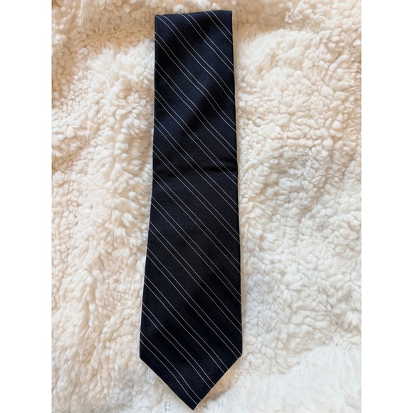 Paul Fredrick Other - Paul Fredrick Navy Blue Italian Silk Herringbone Pinstripe Tie Hand Tailored USA